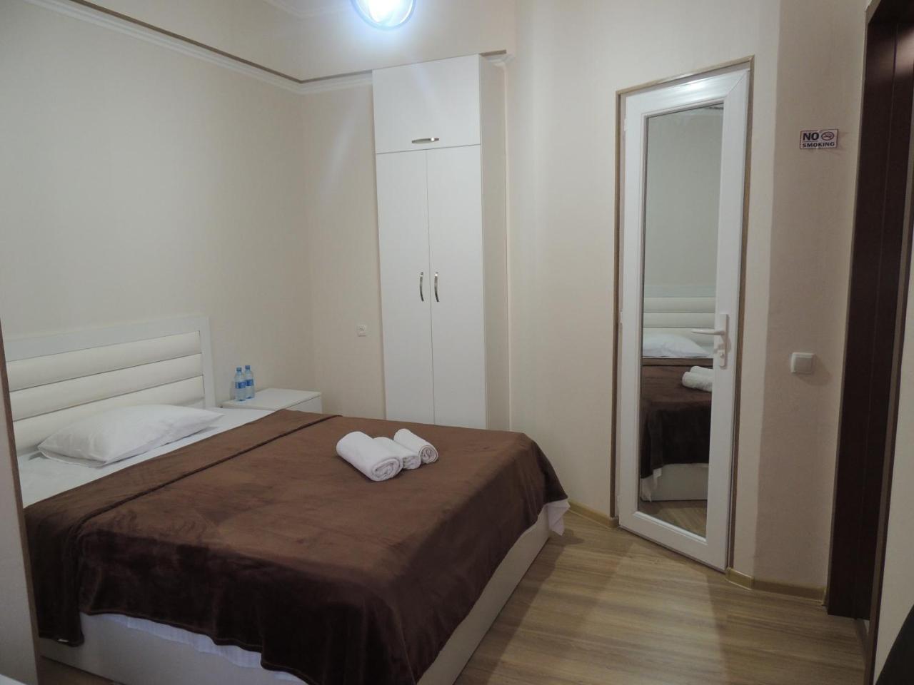 Old Town Bed and Breakfast Γκόρι Εξωτερικό φωτογραφία